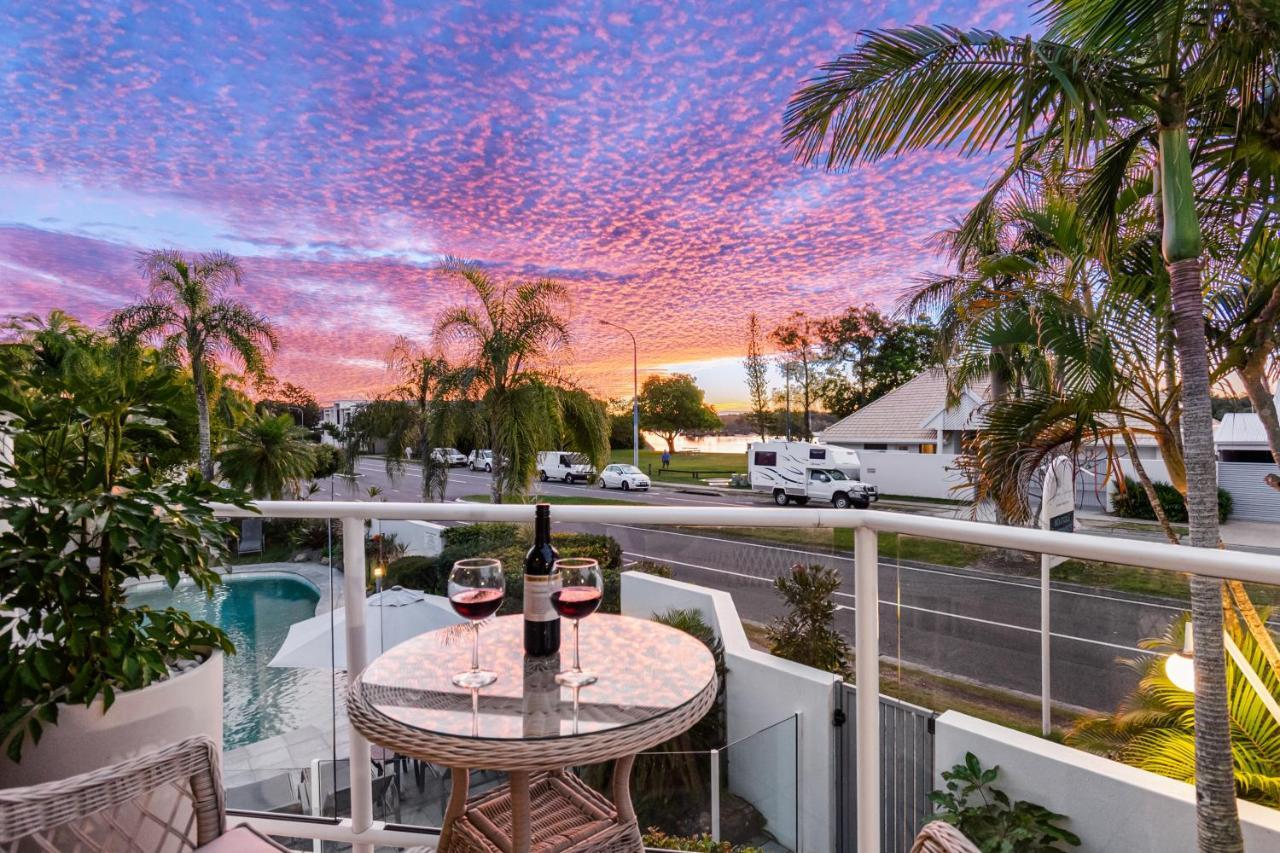 Noosa Boutique Apartments & Elkhorn Villas Экстерьер фото